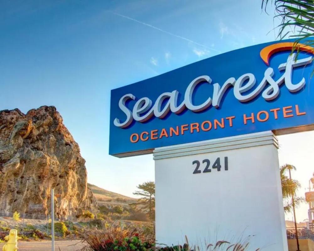 SeaCrest OceanFront Hotel