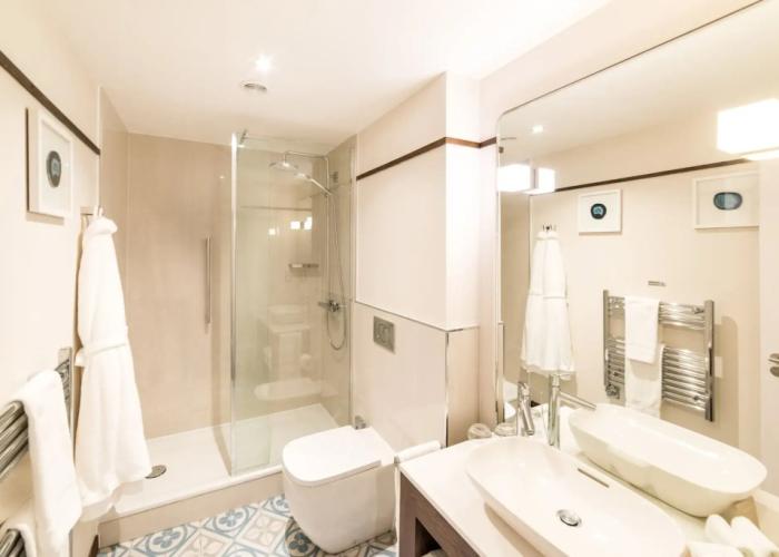 Perle Oban Hotel & Spa