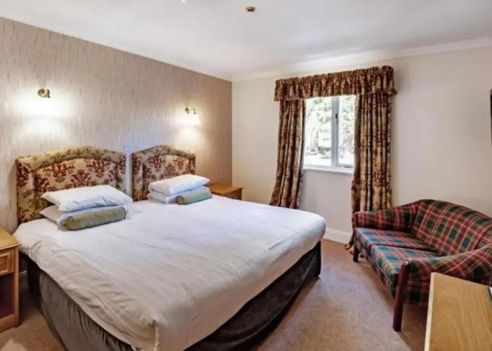 Taychreggan Hotel