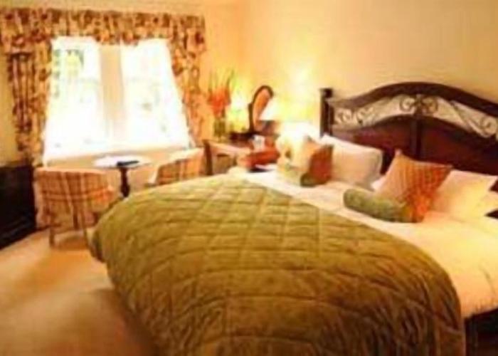 Taychreggan Hotel