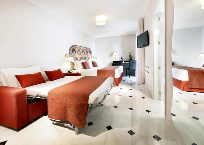 Eurostars Conquistador Hotel