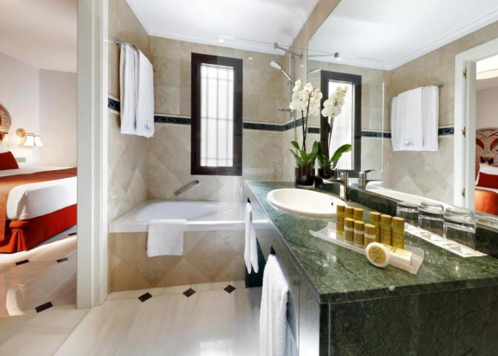 Eurostars Conquistador Hotel