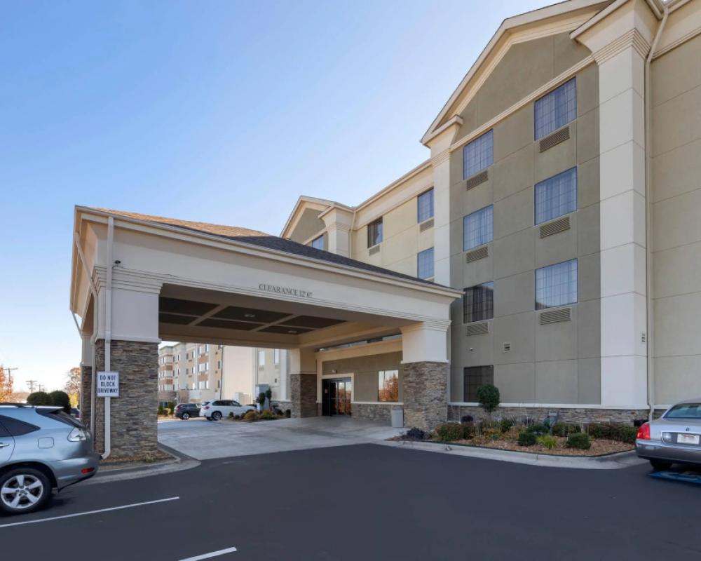 Comfort Inn & Suites North Little Rock McCain Mall