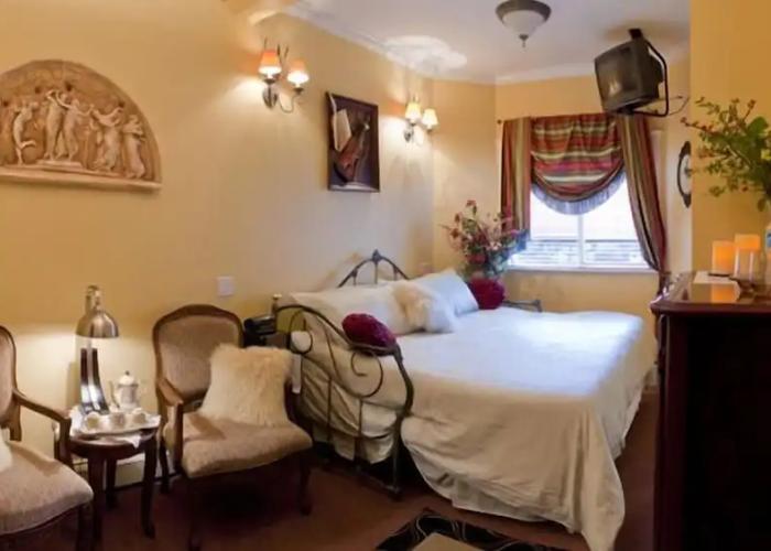 Ocean Breeze B&B