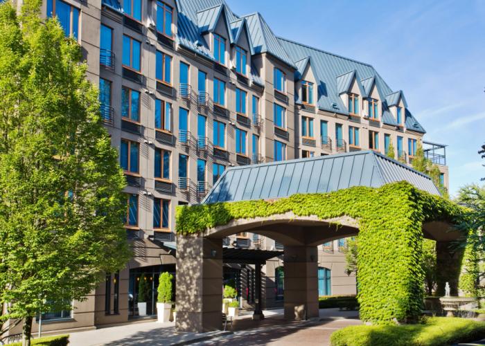Holiday Inn Hotel & Suites North Vancouver by IHG