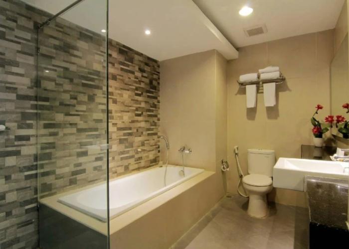 The Sun Hotel Madiun