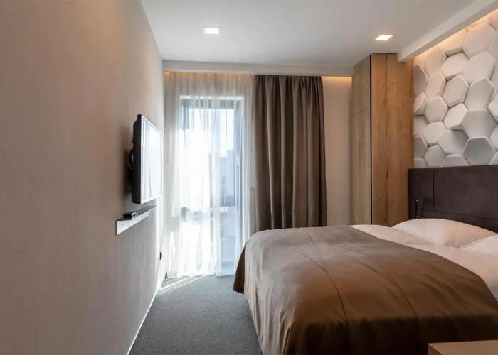4 Smart Hotel