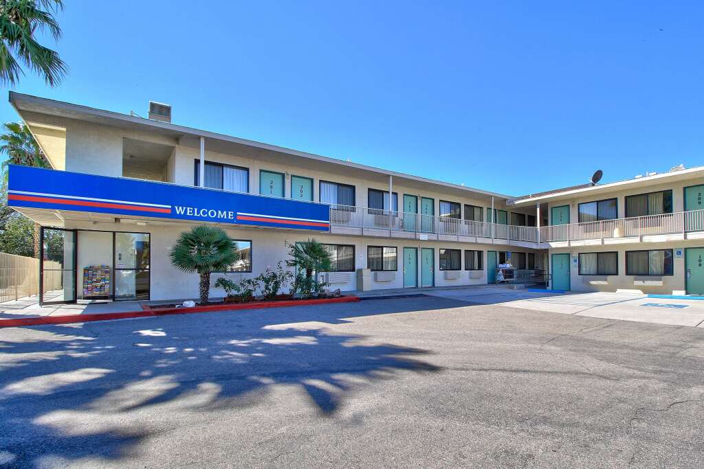Motel 6 Nogales