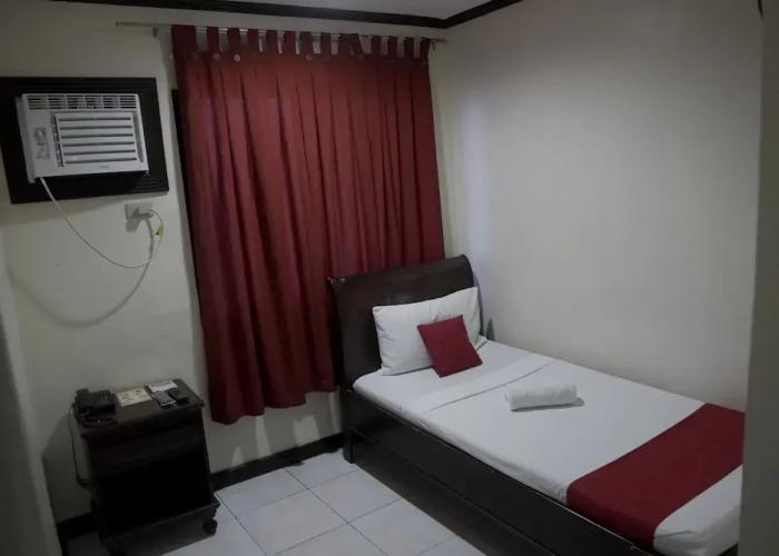 Peach Tree Lodge