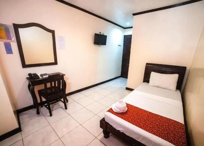Peach Tree Lodge