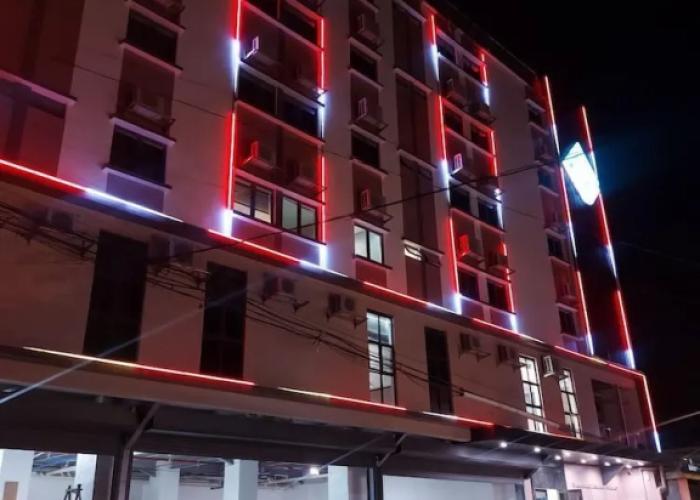 Fan's Hotel Ormoc