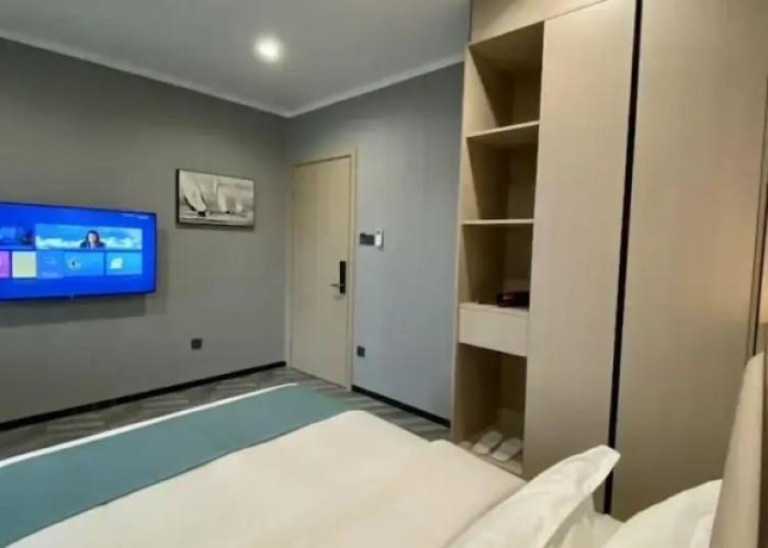 Fan's Hotel Ormoc