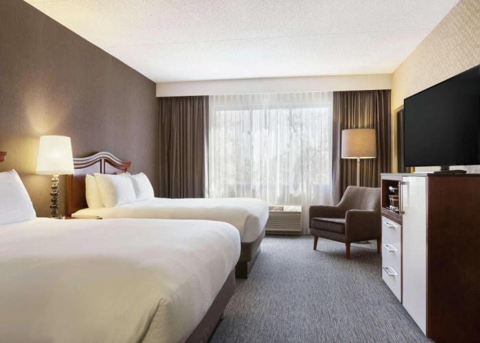 DoubleTree by Hilton Detroit Novi