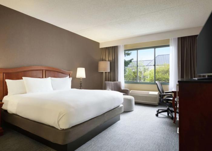 DoubleTree by Hilton Detroit Novi