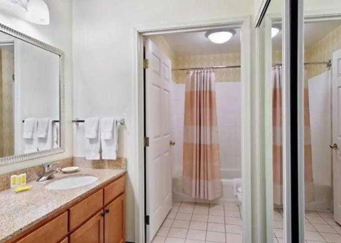 Residence Inn by Marriott Detroit Novi