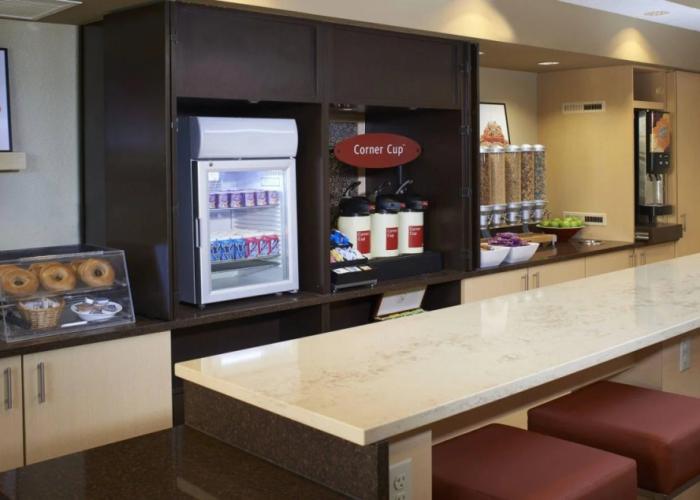 Sonesta Simply Suites Detroit Novi