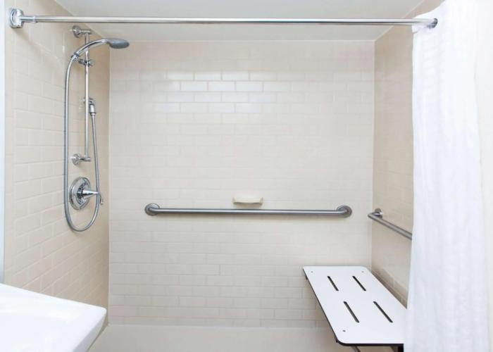 Sonesta Simply Suites Detroit Novi