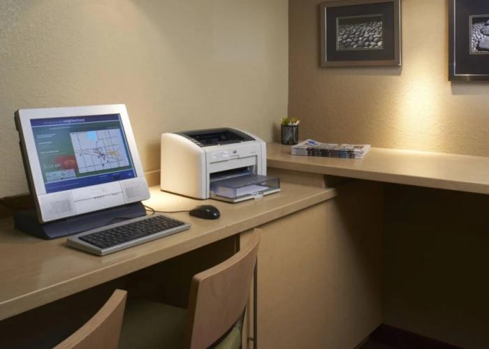 Sonesta Simply Suites Detroit Novi