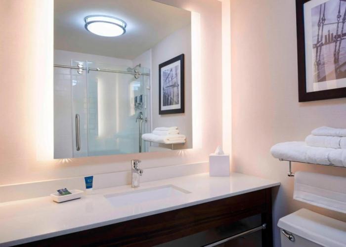 Four Points by Sheraton Detroit Novi