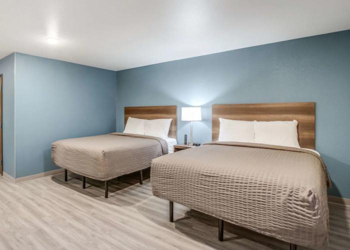 WoodSpring Suites Detroit Farmington Hills