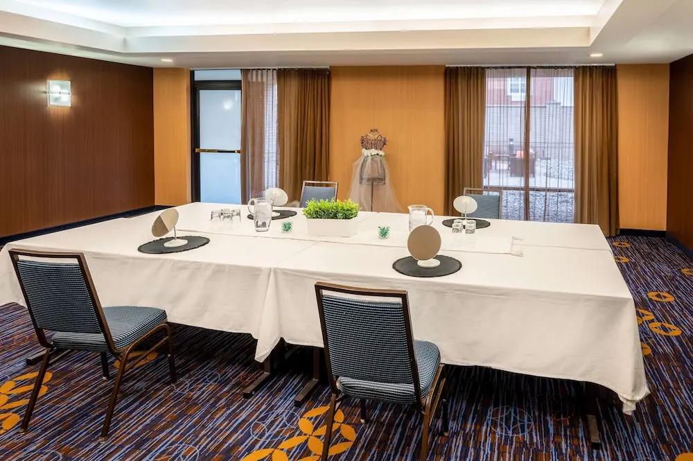 фото Sonesta Select Detroit Novi (Ex.Courtyard Detroit Novi)