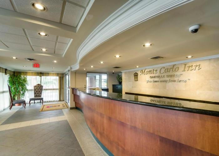Monte Carlo Inn Oakville Suites