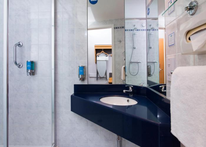 Holiday Inn Express Northampton - South by IHG