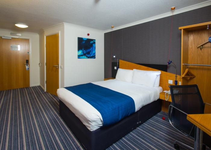 Holiday Inn Express Northampton - South by IHG