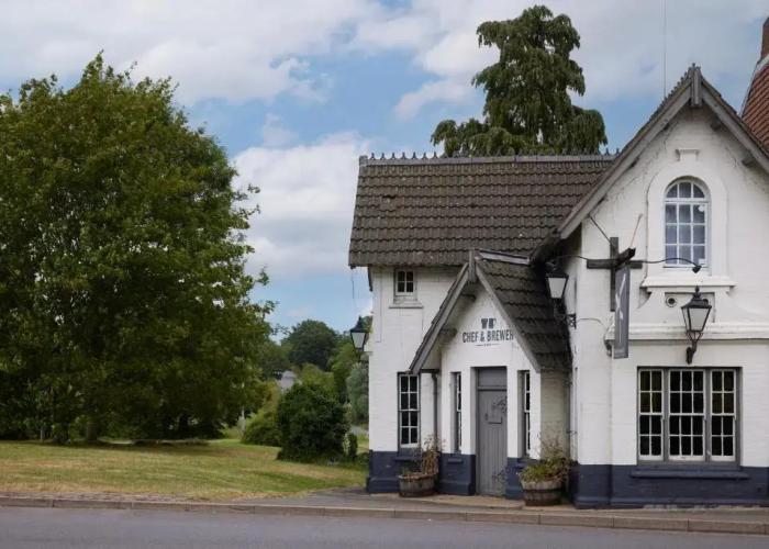 Cross Roads By Greene King Inns