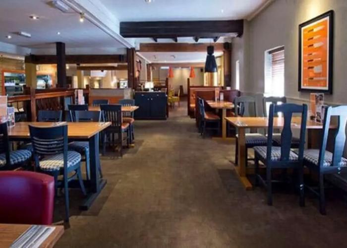 Premier Inn Northampton West (Harpole)