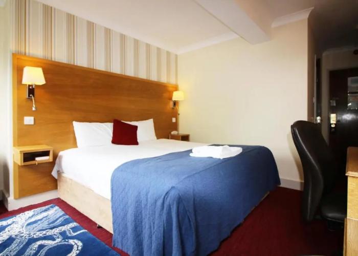 Westone Manor Hotel