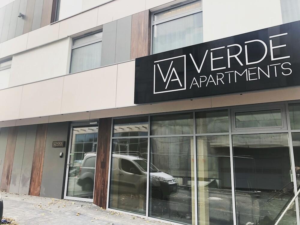 Verde Apartments