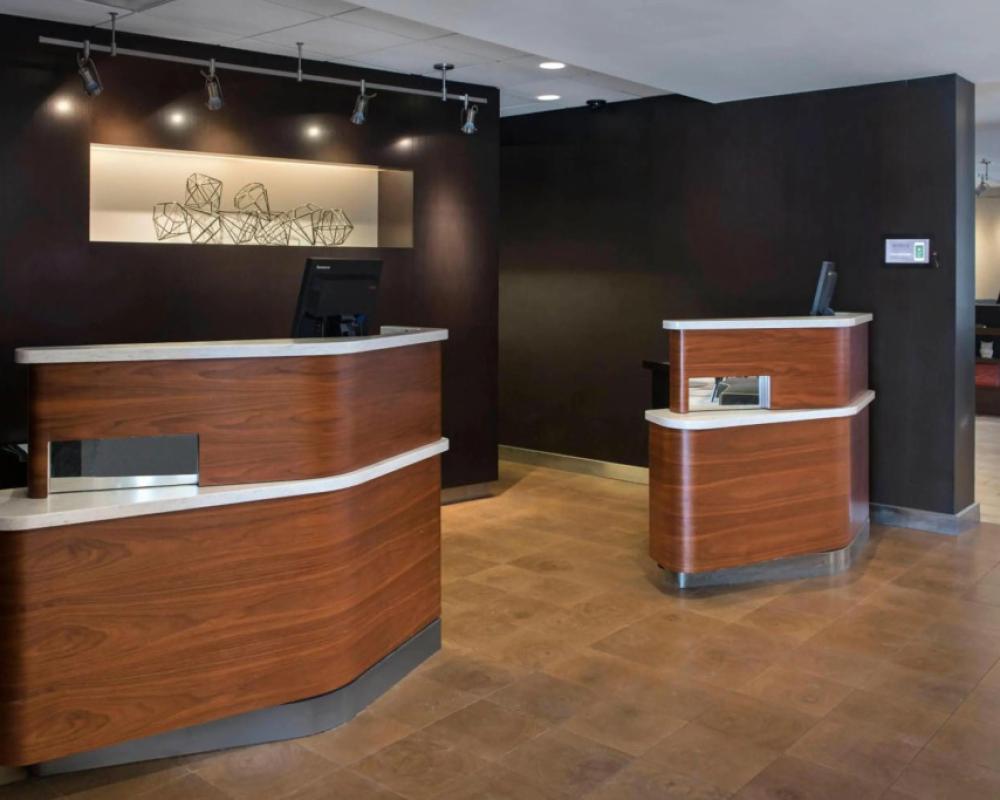 Courtyard by Marriott Boston Norwood/Canton