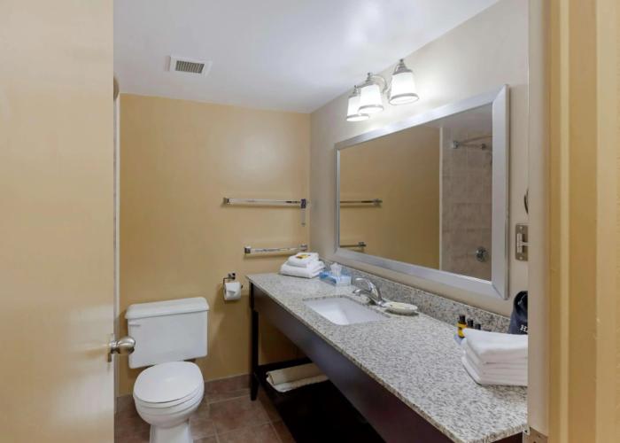 Best Western Plus Mariposa Inn & Conference Centre