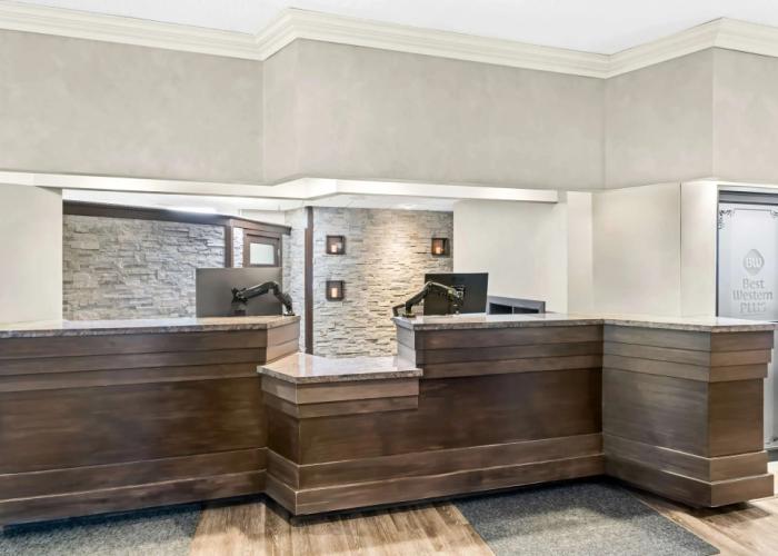 Best Western Plus Mariposa Inn & Conference Centre