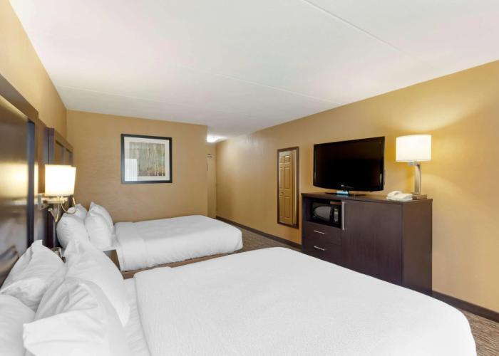 Best Western Plus Mariposa Inn & Conference Centre
