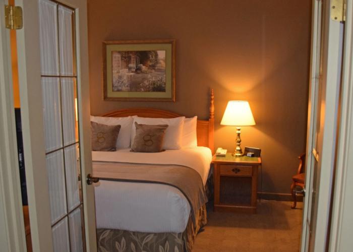 Stone Gate Inn