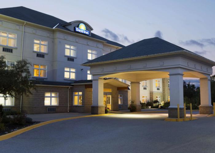 Days Inn by Wyndham Orillia