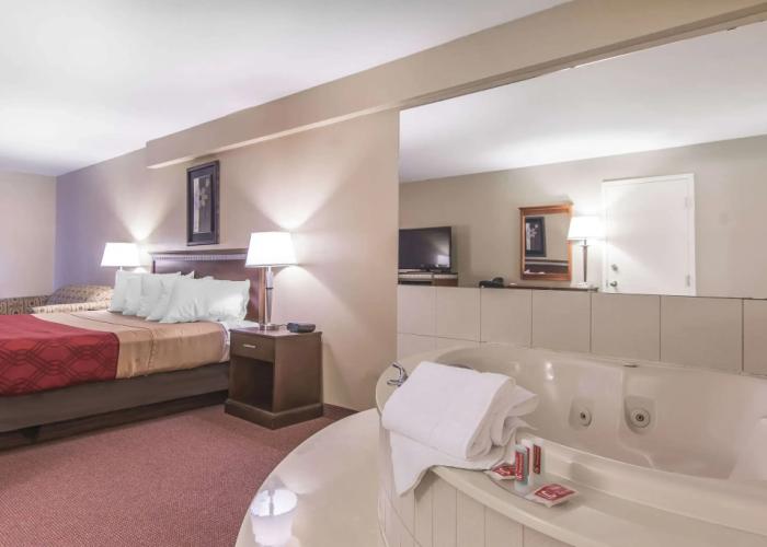Econo Lodge Orillia