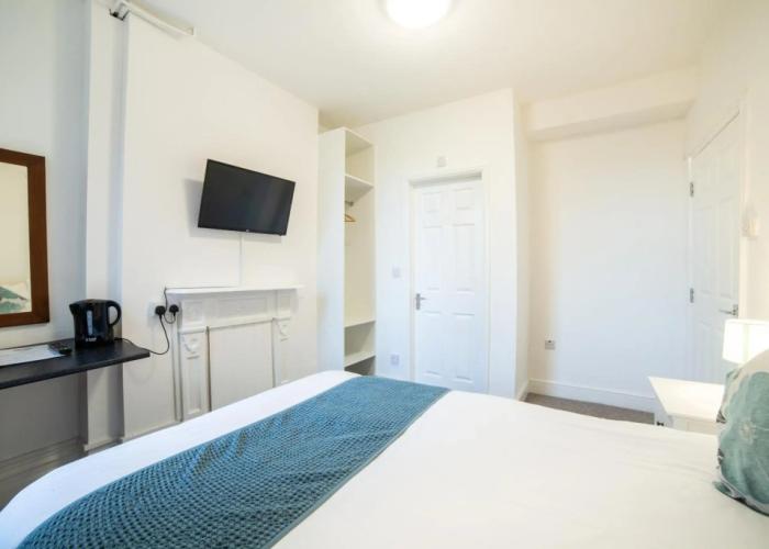 OYO Lonsdale Guest House