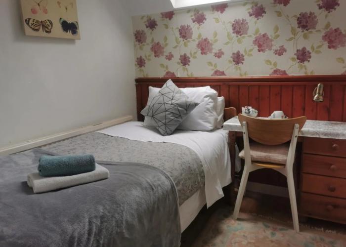 Adams Guest House