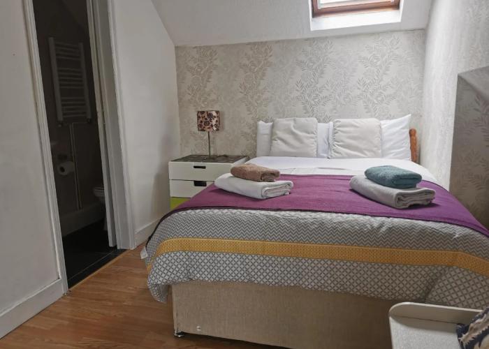 Adams Guest House