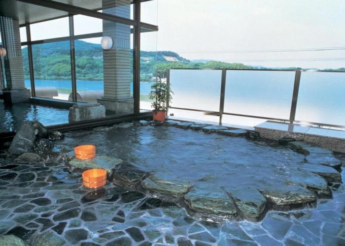 Hamanako Wanwan Paradise Hotel