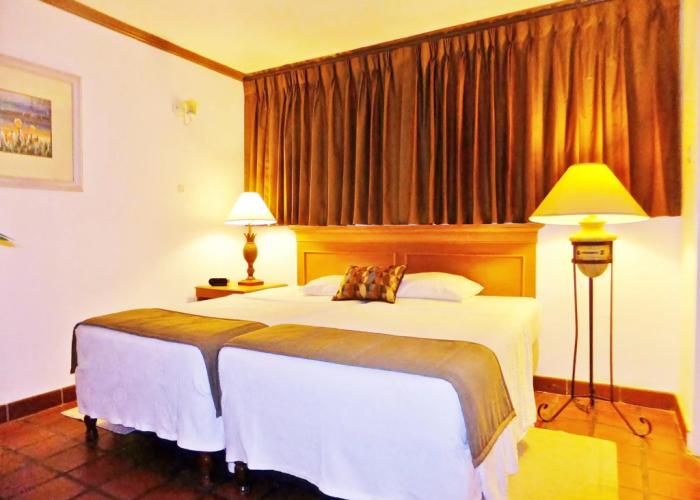 The Palms Resort