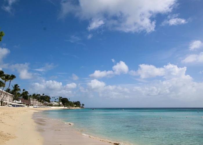 Relax Poolside At This Stylish Townhouse - Porters Gate 24 by BSL Rentals
