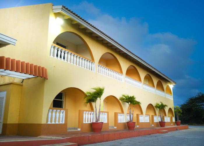 Coconut Inn