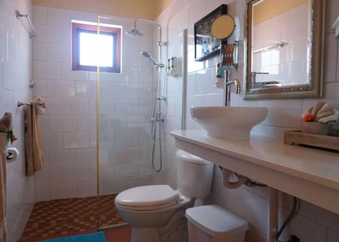 Cariñas Studio Apartments