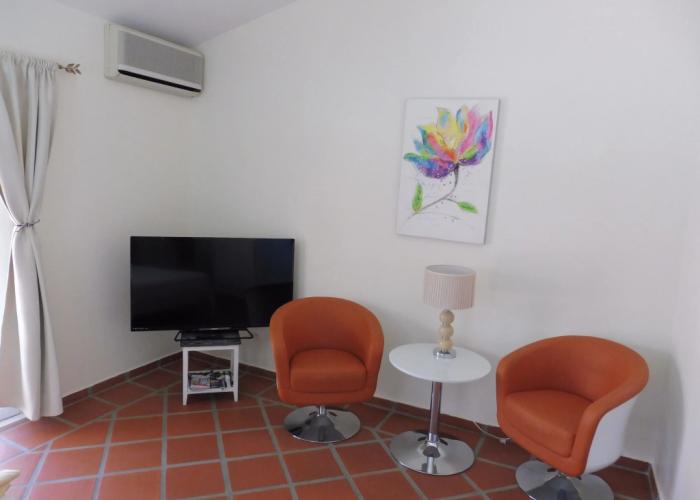 Karibu Aruba Boutique Hotel