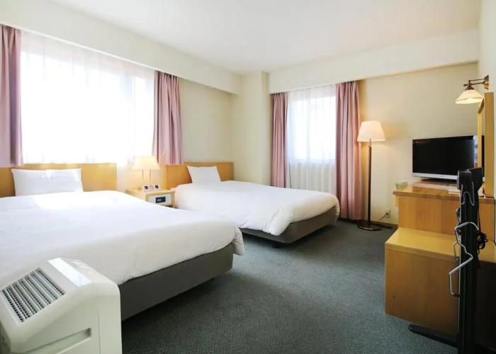 Island Hotel