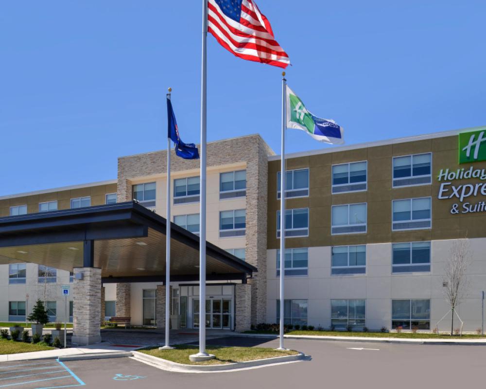 Holiday Inn Express & Suites Southgate - Detroit Area by IHG